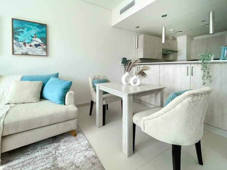 1 Bedroom 65M2, Infinity Pool, West Beach, Noise Insulation Dubai Buitenkant foto